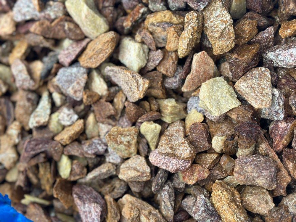 Златолит персиковый декоративная каменная крошка купить в Горнозаводске