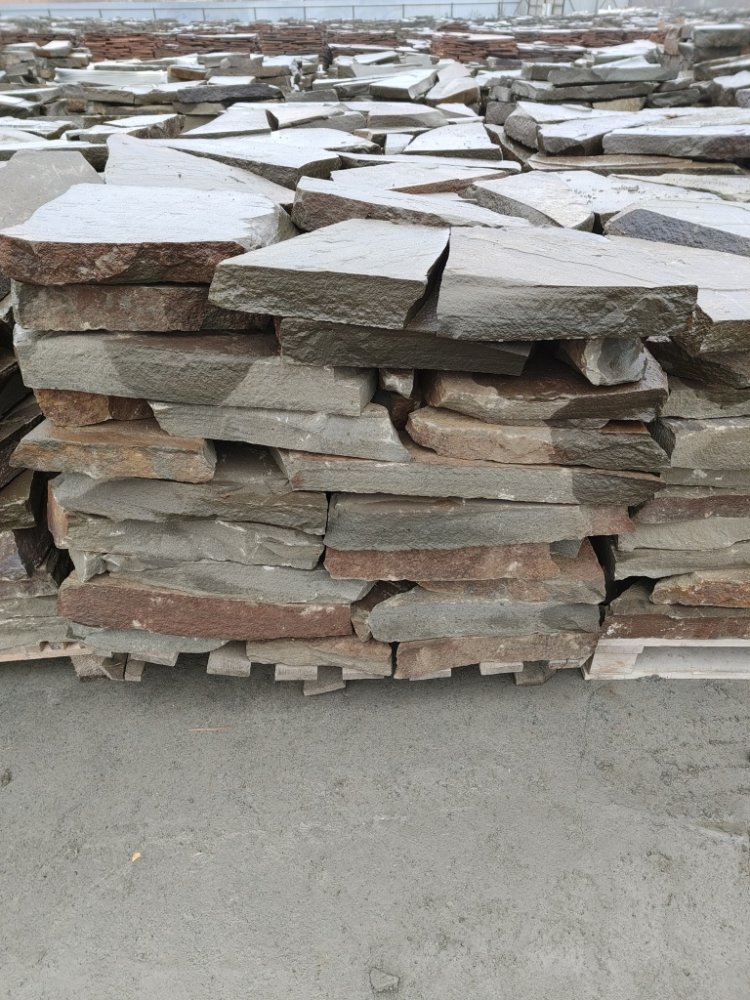 Плитняк песчаник серо-зелёный для мощения 60-65 мм купить в Горнозаводске