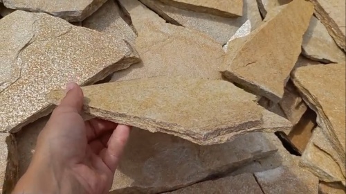 Плитняк златолит жёлтый для фасада 1,5-3 см купить в Горнозаводске